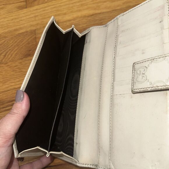 AUTH GUCCI GUCCISSIMA IVORY LEATHER GG-LOGO LONG BI-FOLD WALLET/CLUTCH- ITALY-EX - Picture 9 of 9